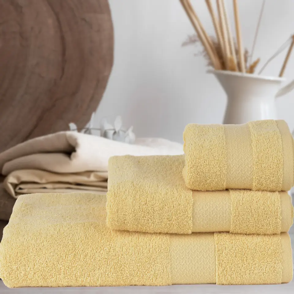 TERRY TOWELS NUDE - 3.90 BGN